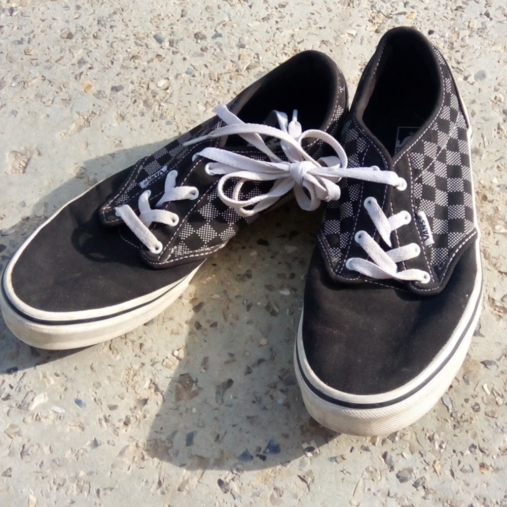 Vans size 7 shoe